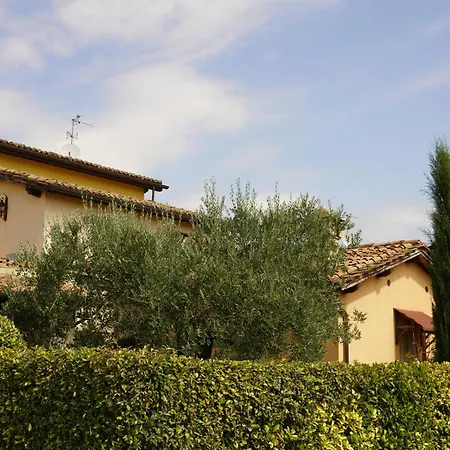 Konukevi Il Vialetto 3*