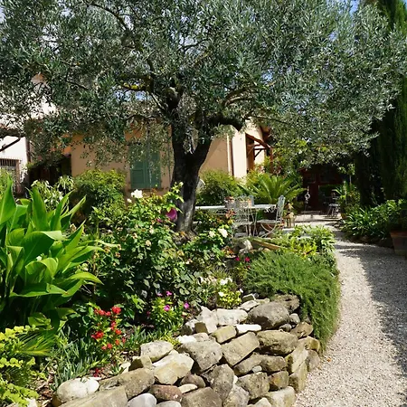 Πανσιόν Il Vialetto 3*